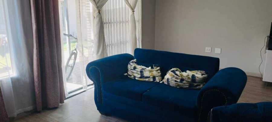 2 Bedroom Property for Sale in Eldorette Gauteng