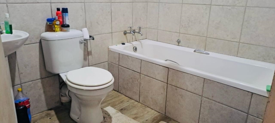 2 Bedroom Property for Sale in Eldorette Gauteng