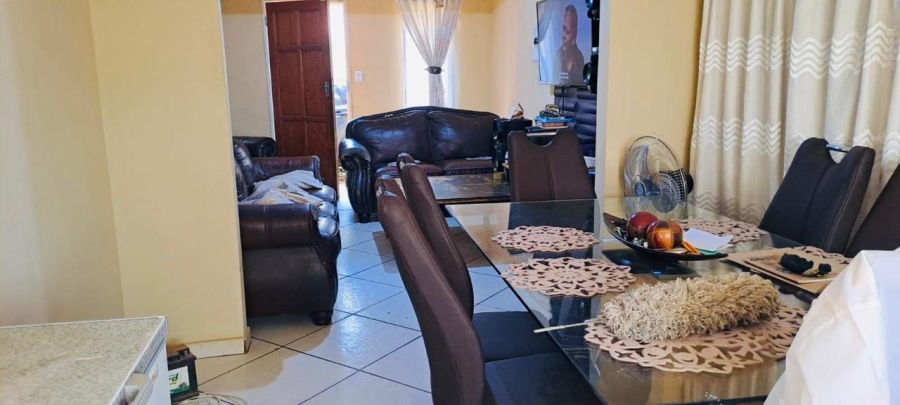 3 Bedroom Property for Sale in Kirkney Gauteng