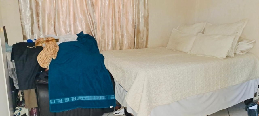 3 Bedroom Property for Sale in Kirkney Gauteng