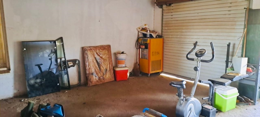 3 Bedroom Property for Sale in Kirkney Gauteng