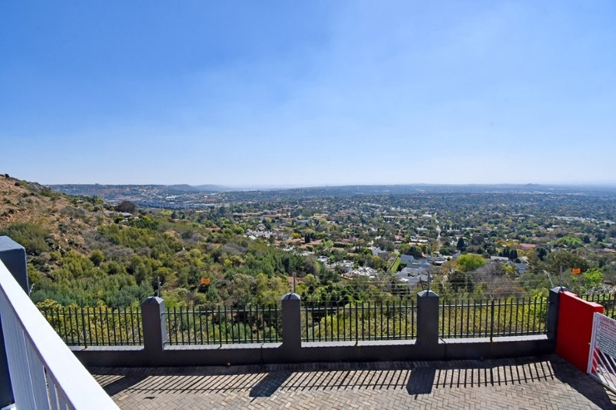 2 Bedroom Property for Sale in Northcliff Gauteng