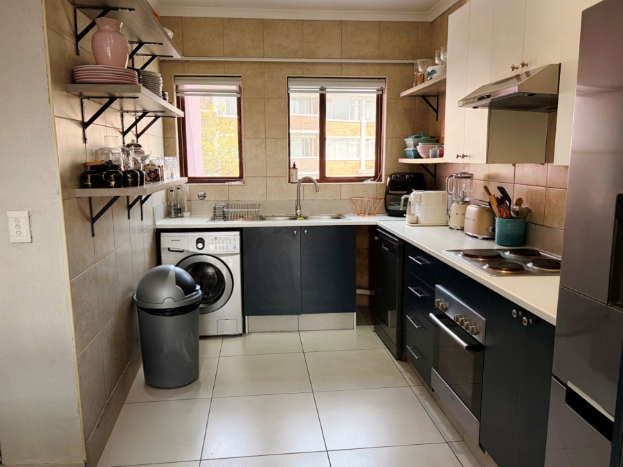 2 Bedroom Property for Sale in Linden Gauteng