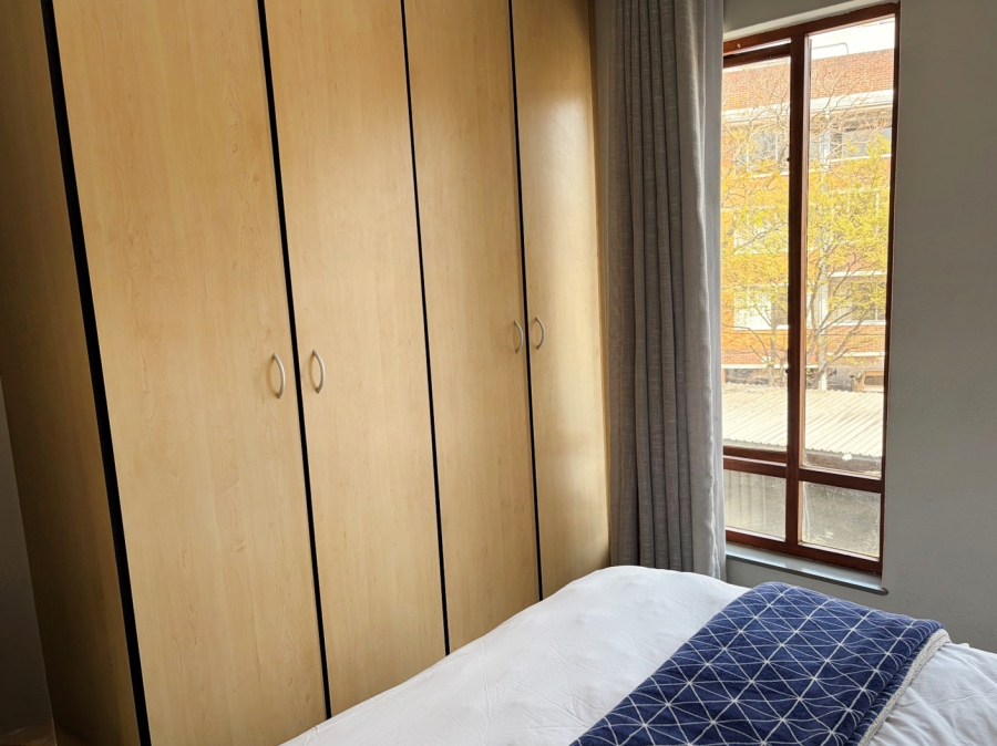 2 Bedroom Property for Sale in Linden Gauteng