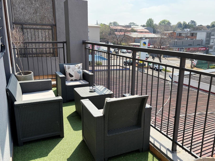 2 Bedroom Property for Sale in Linden Gauteng