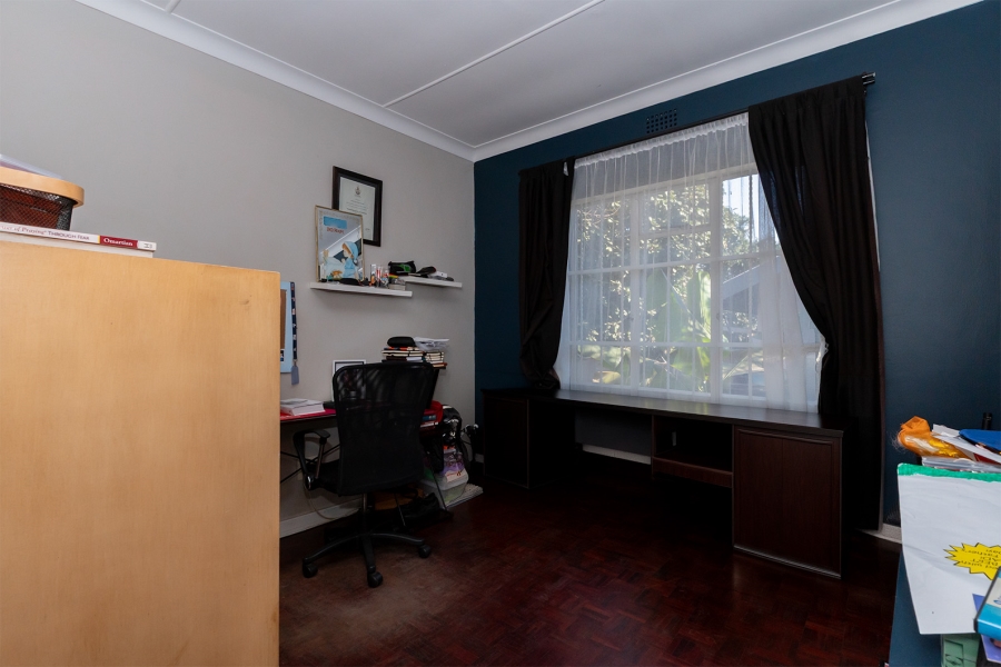 4 Bedroom Property for Sale in Buurendal Gauteng
