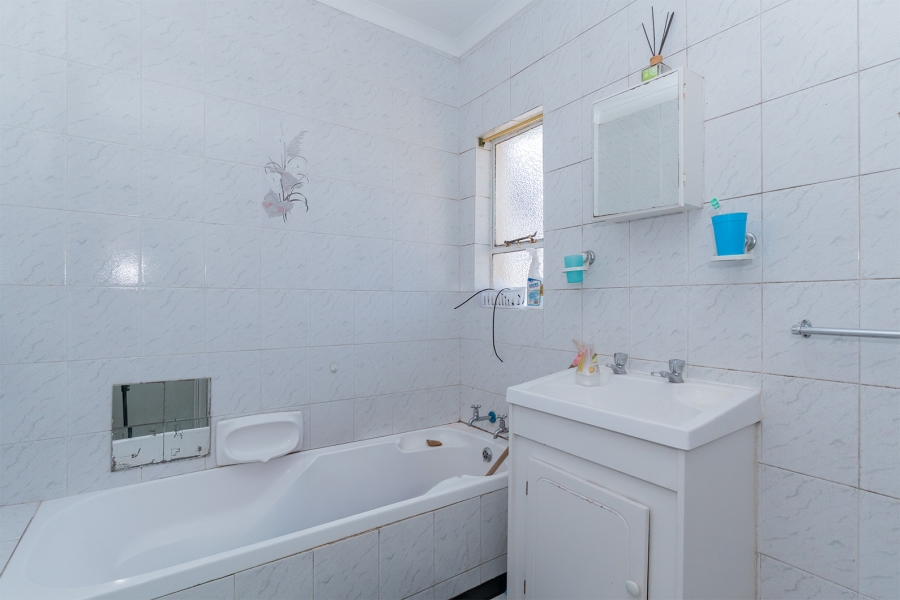 3 Bedroom Property for Sale in Primrose Gauteng