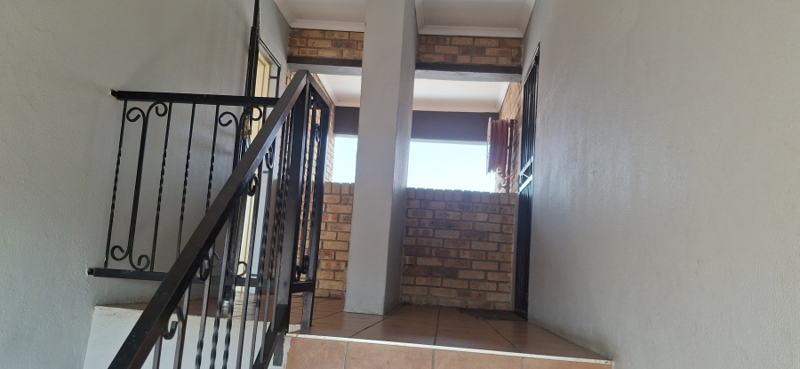 2 Bedroom Property for Sale in Northgate Gauteng