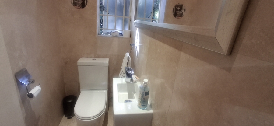 3 Bedroom Property for Sale in Northcliff Gauteng