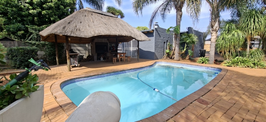 3 Bedroom Property for Sale in Culemborg Park Gauteng