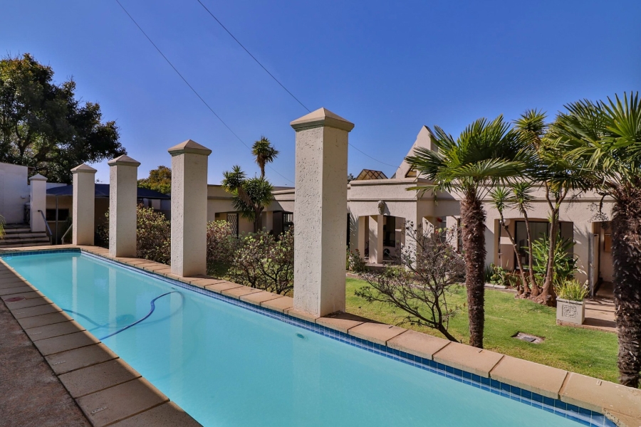 9 Bedroom Property for Sale in Rangeview Gauteng