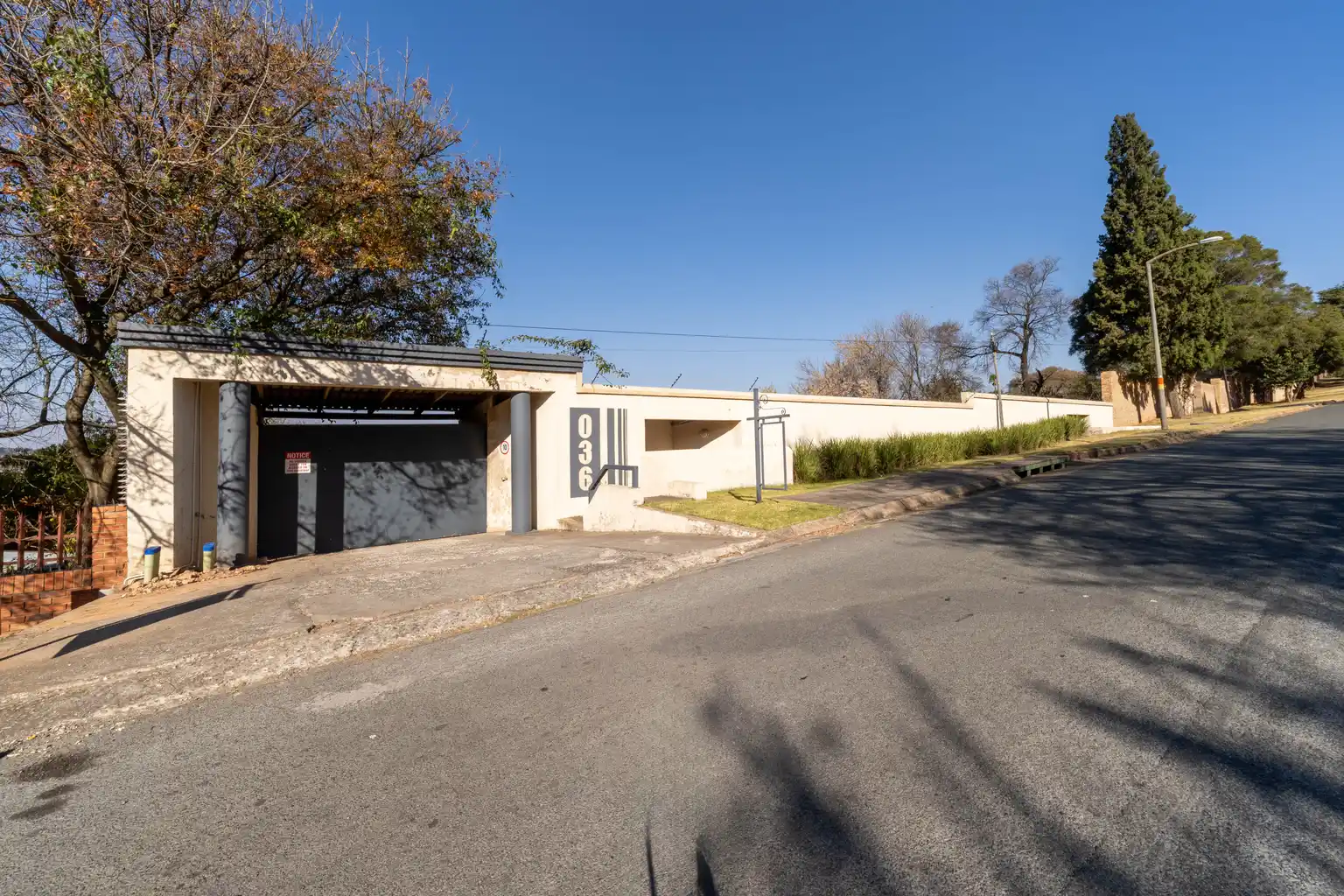 9 Bedroom Property for Sale in Rangeview Gauteng