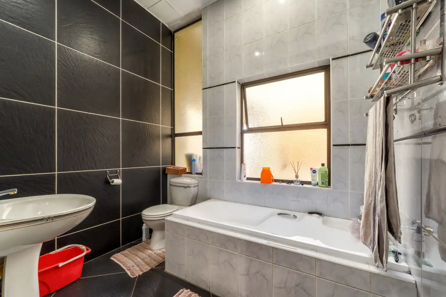 9 Bedroom Property for Sale in Rangeview Gauteng