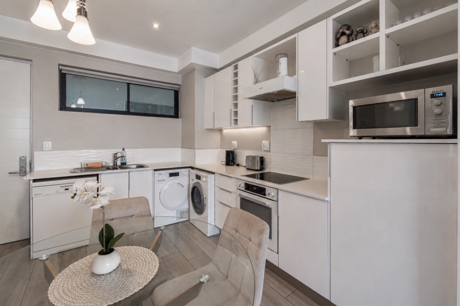 2 Bedroom Property for Sale in Menlyn Gauteng