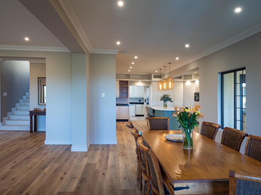 5 Bedroom Property for Sale in Waterkloof Gauteng