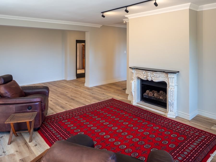 5 Bedroom Property for Sale in Waterkloof Gauteng