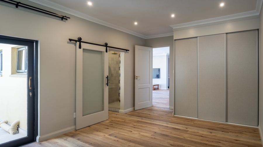 5 Bedroom Property for Sale in Waterkloof Gauteng