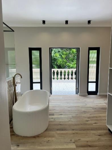 5 Bedroom Property for Sale in Waterkloof Gauteng
