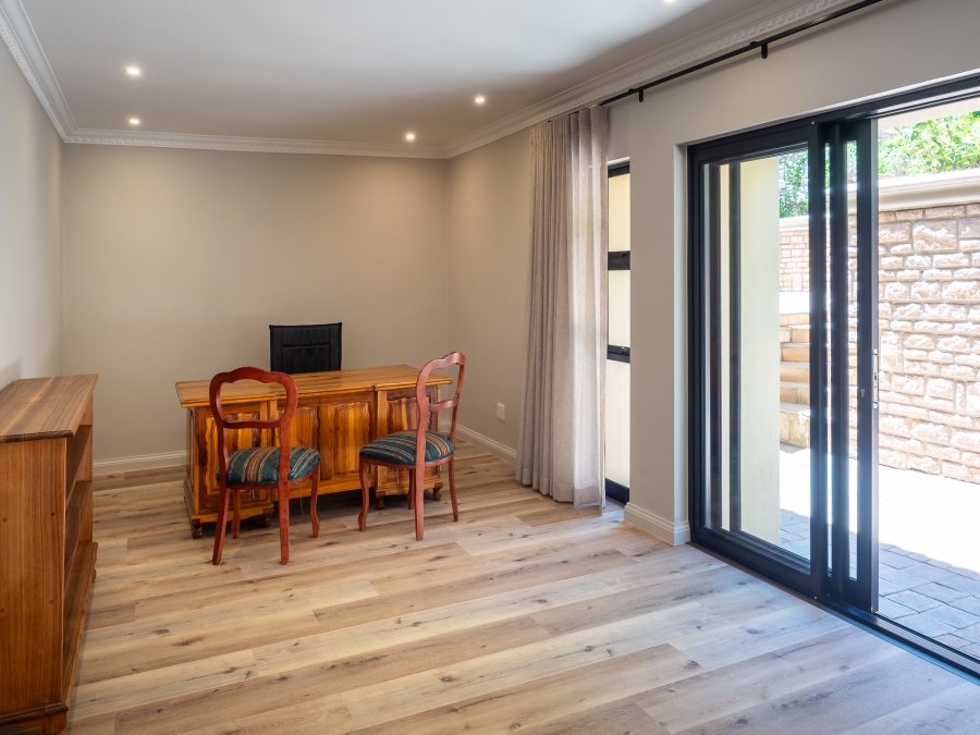 5 Bedroom Property for Sale in Waterkloof Gauteng