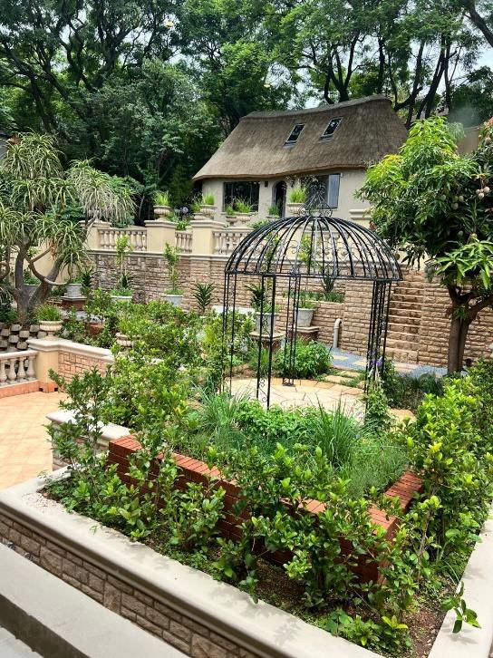 5 Bedroom Property for Sale in Waterkloof Gauteng