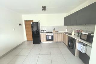 1 Bedroom Property for Sale in Linbro Park Gauteng