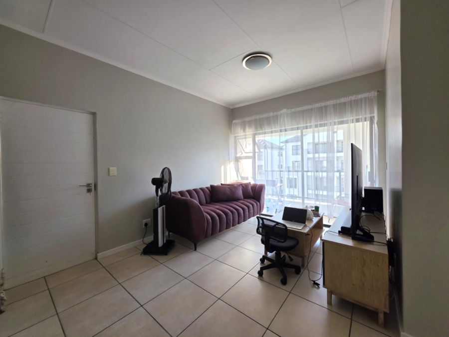 1 Bedroom Property for Sale in Greenstone Hill Gauteng