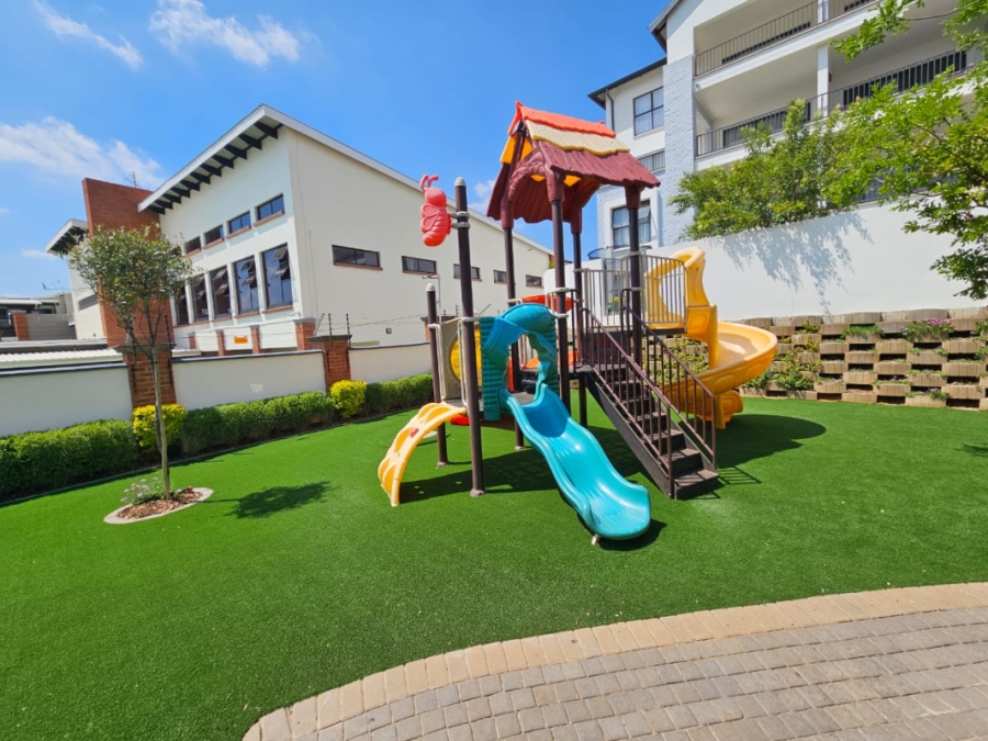 1 Bedroom Property for Sale in Greenstone Hill Gauteng