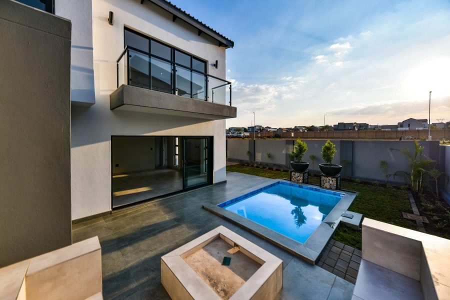 4 Bedroom Property for Sale in Fountainbrook Estate Gauteng