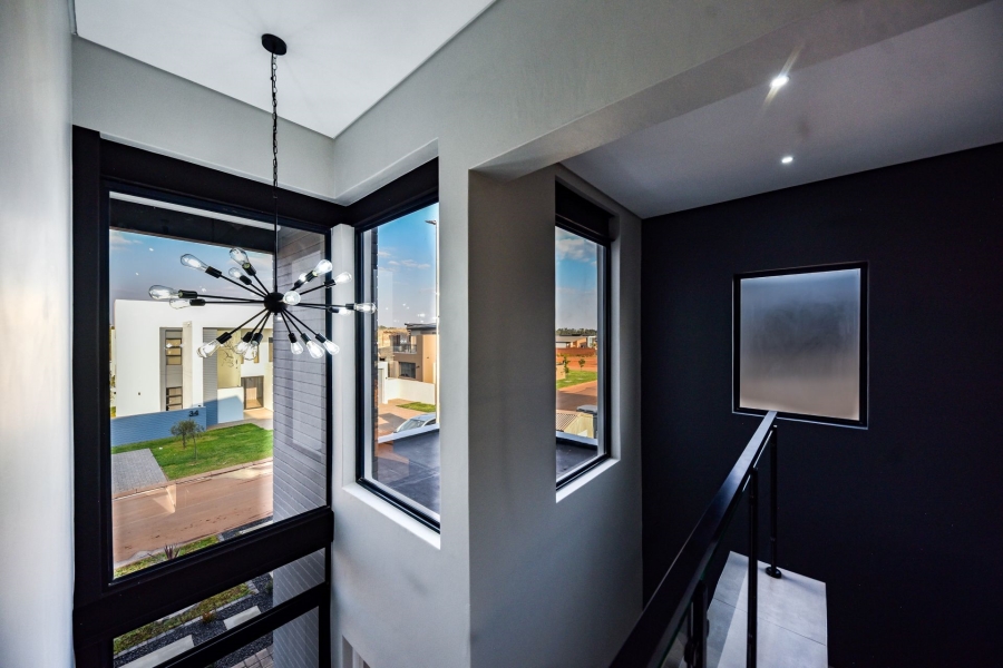 4 Bedroom Property for Sale in Fountainbrook Estate Gauteng