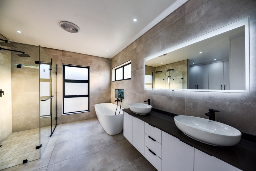 4 Bedroom Property for Sale in Fountainbrook Estate Gauteng
