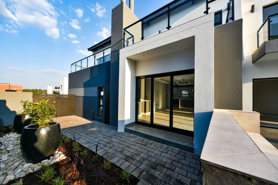 4 Bedroom Property for Sale in Fountainbrook Estate Gauteng