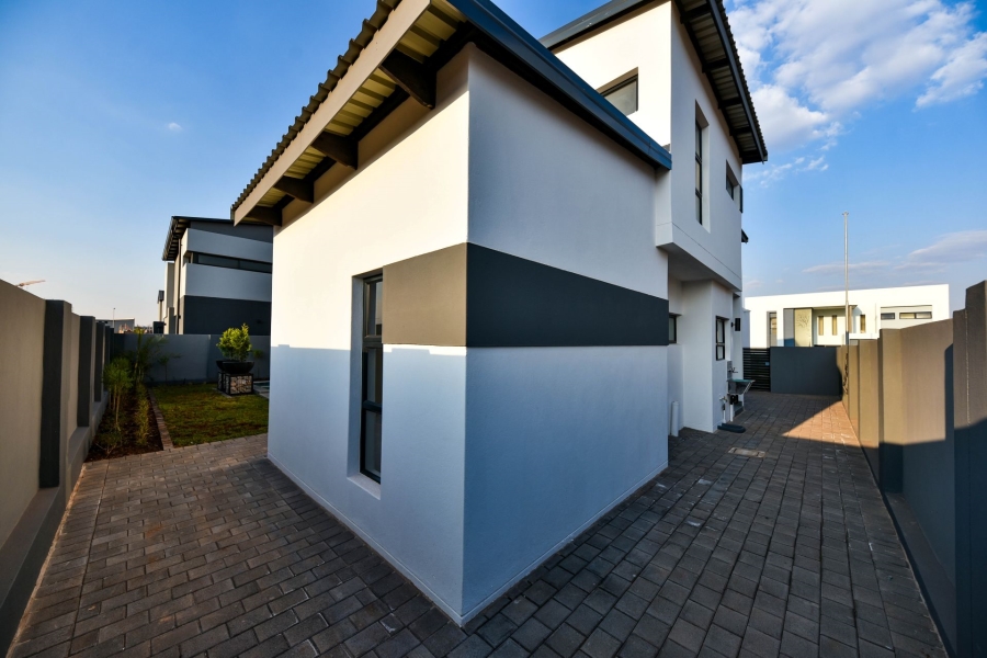 4 Bedroom Property for Sale in Fountainbrook Estate Gauteng