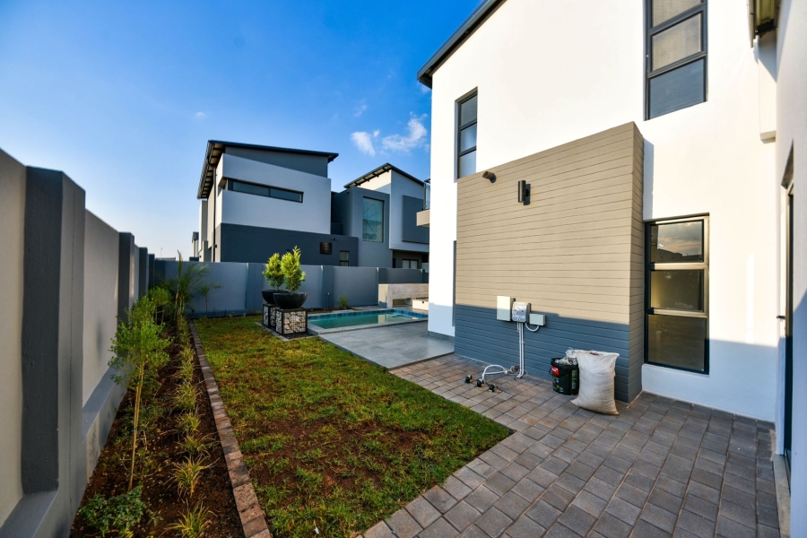 4 Bedroom Property for Sale in Fountainbrook Estate Gauteng