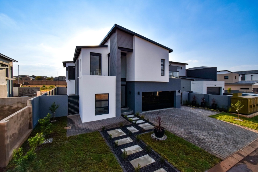 4 Bedroom Property for Sale in Fountainbrook Estate Gauteng