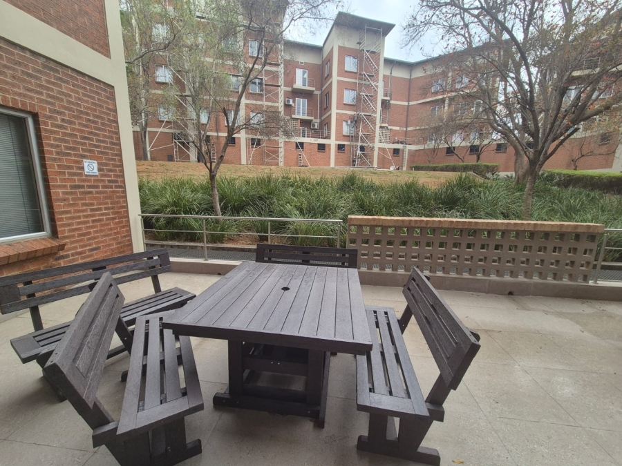 To Let Commercial Property for Rent in Zwartkop Gauteng