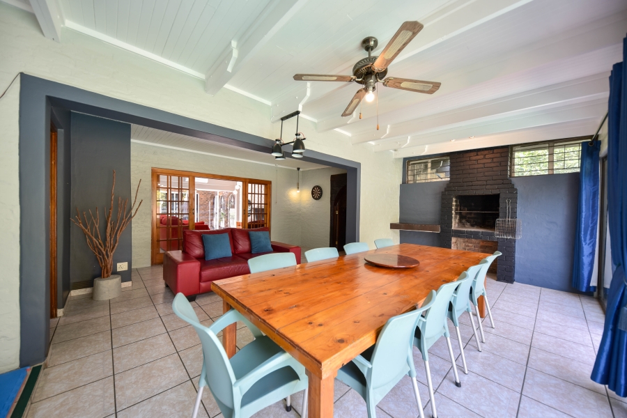 3 Bedroom Property for Sale in Garsfontein Gauteng