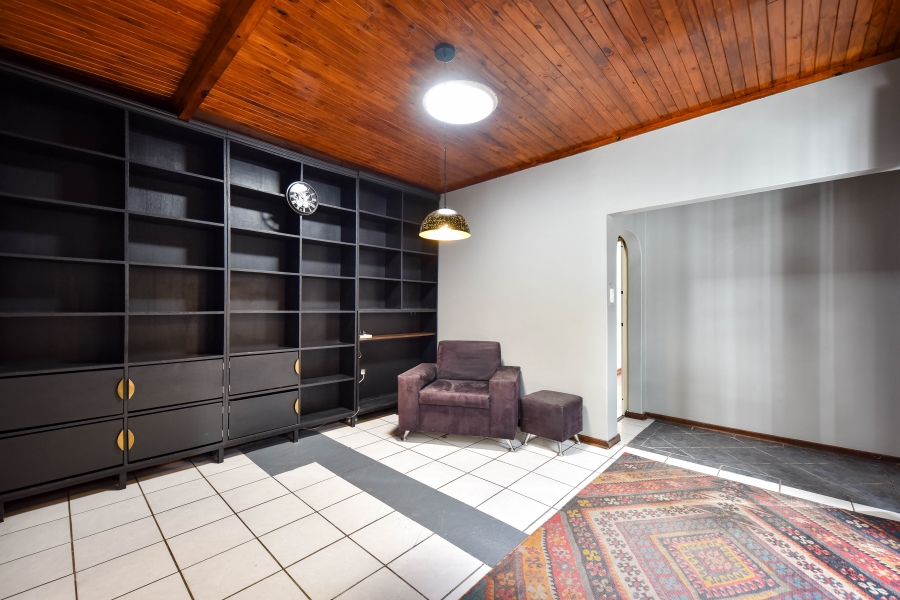 3 Bedroom Property for Sale in Garsfontein Gauteng