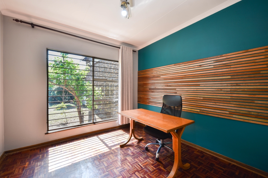 3 Bedroom Property for Sale in Garsfontein Gauteng