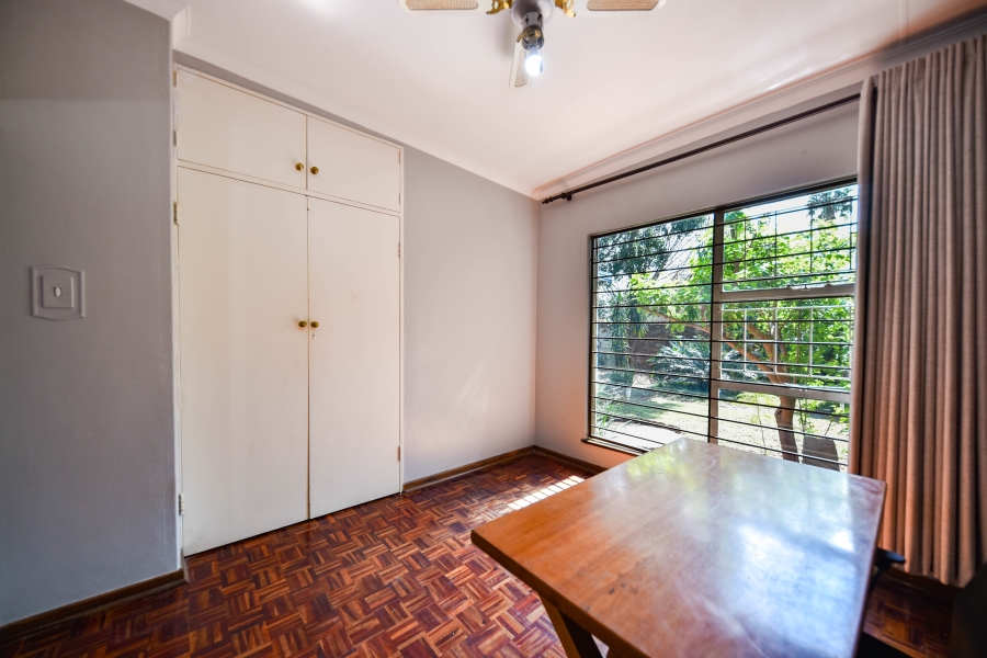 3 Bedroom Property for Sale in Garsfontein Gauteng