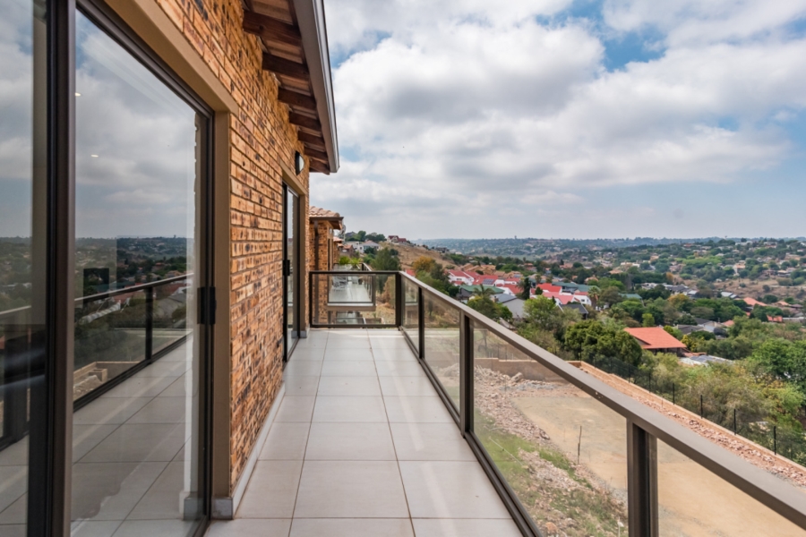 To Let 3 Bedroom Property for Rent in Noordheuwel Gauteng