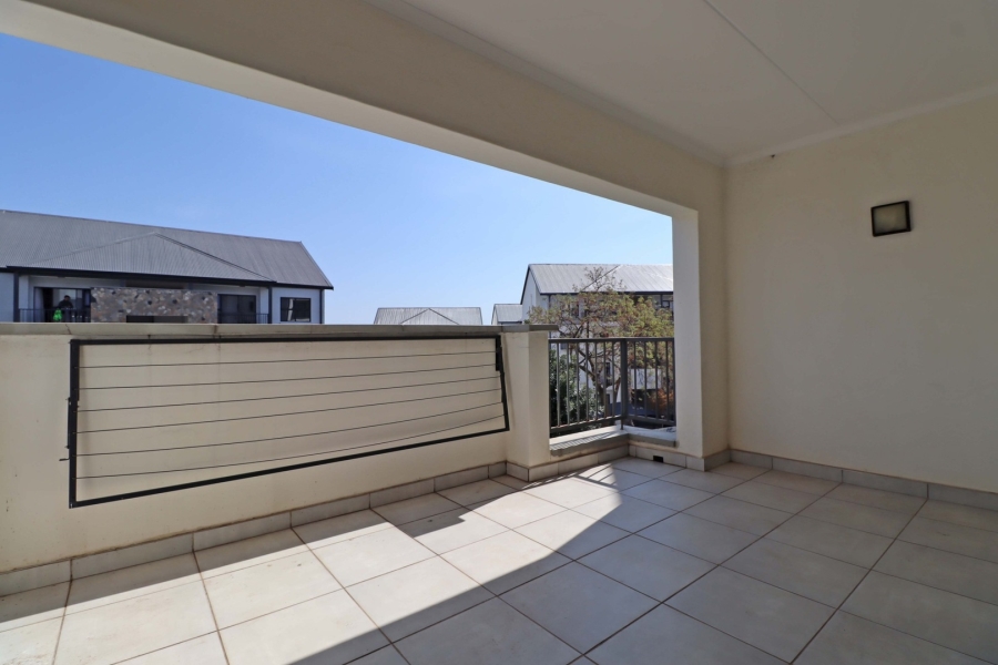2 Bedroom Property for Sale in Crowthorne AH Gauteng
