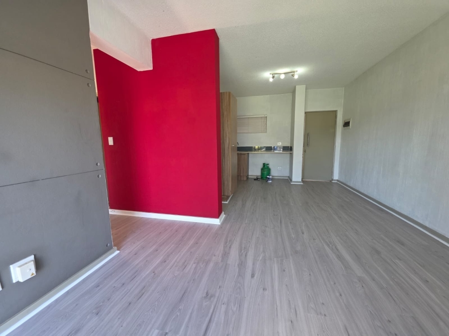 2 Bedroom Property for Sale in Beverley Gauteng