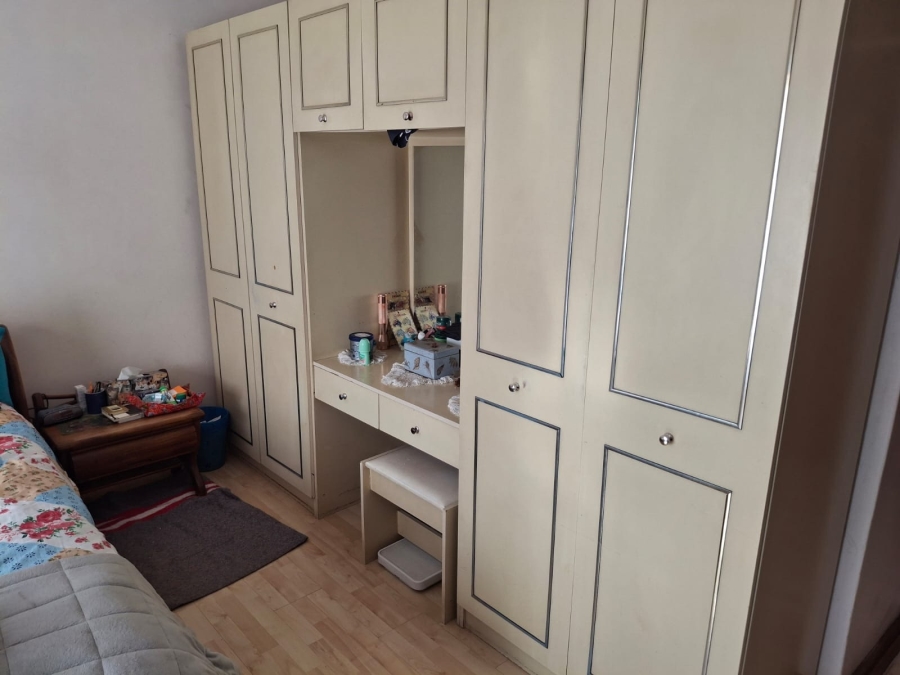 4 Bedroom Property for Sale in Garsfontein Gauteng