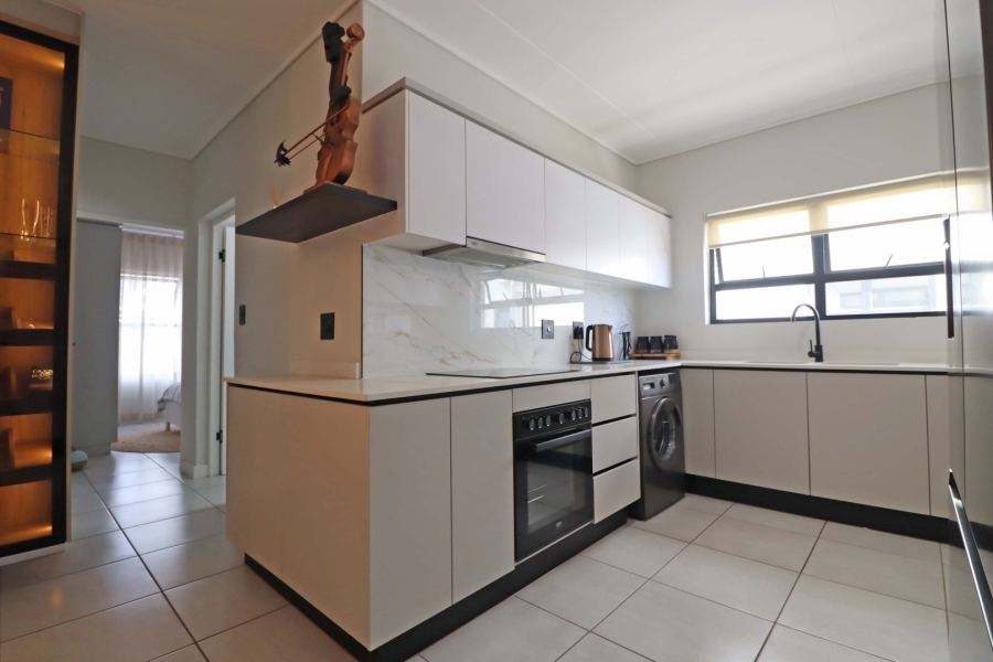 To Let 3 Bedroom Property for Rent in Crowthorne AH Gauteng