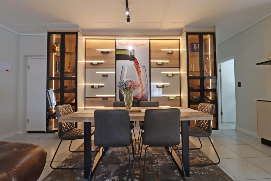 To Let 3 Bedroom Property for Rent in Crowthorne AH Gauteng