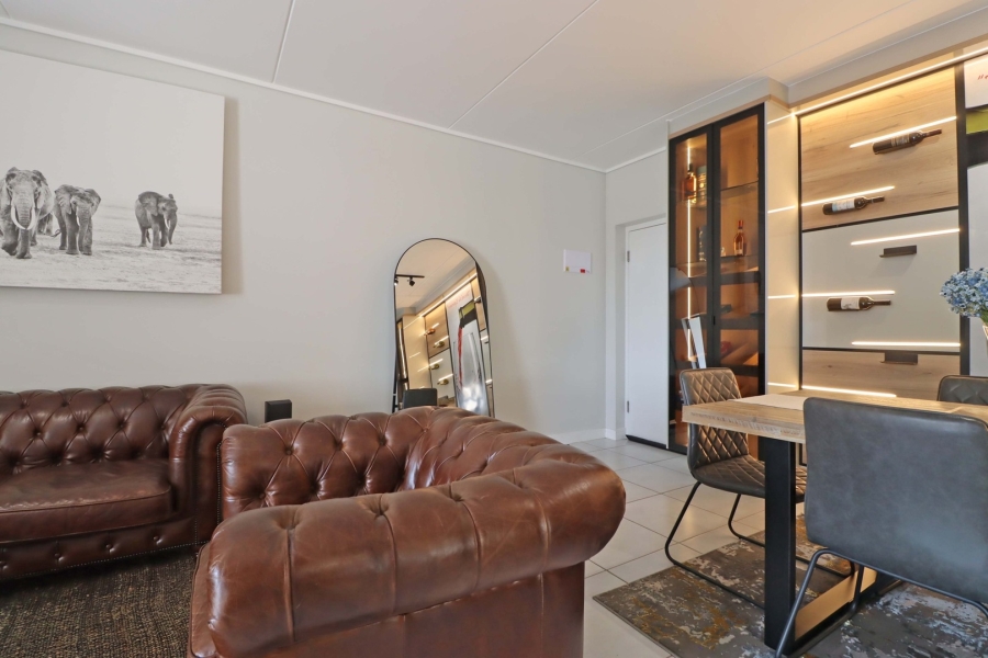 To Let 3 Bedroom Property for Rent in Crowthorne AH Gauteng