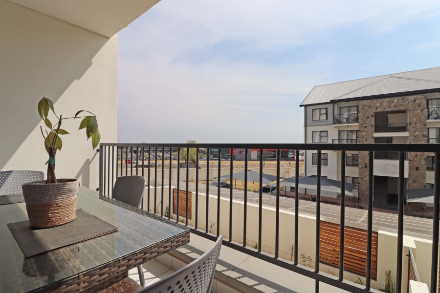 To Let 3 Bedroom Property for Rent in Crowthorne AH Gauteng