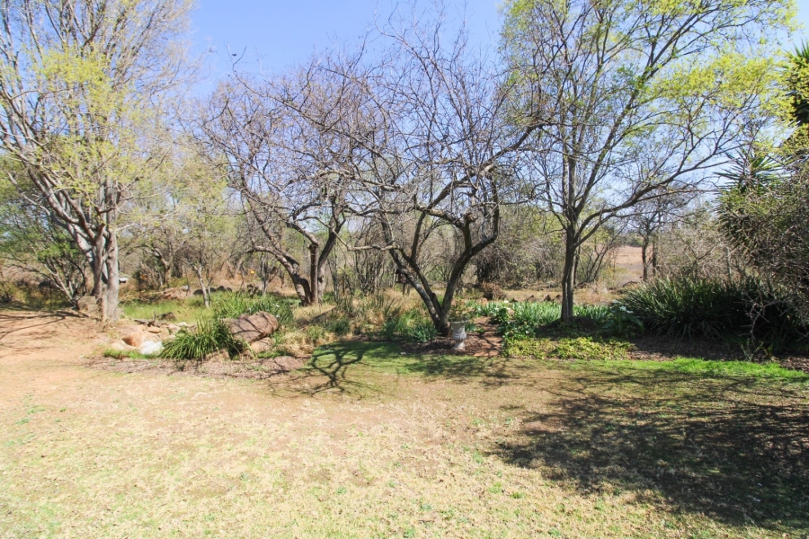 2 Bedroom Property for Sale in Lanseria Gauteng