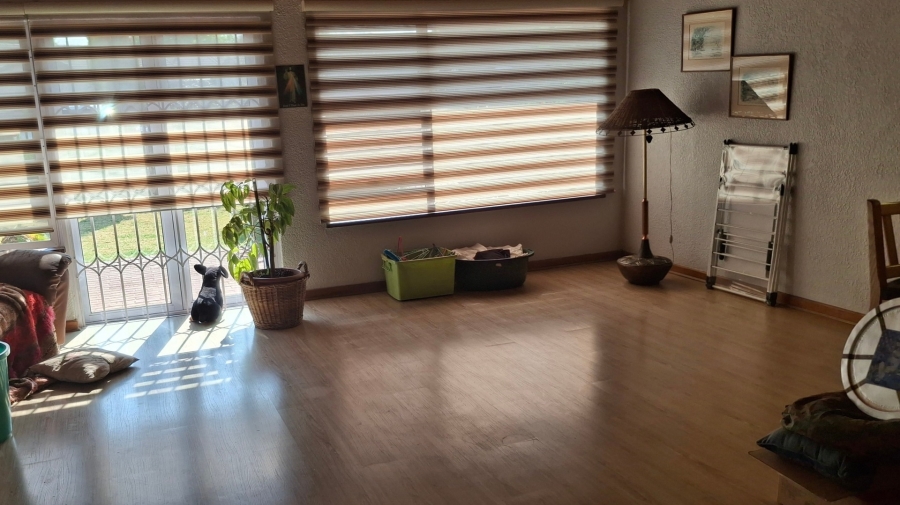 4 Bedroom Property for Sale in Brackenhurst Gauteng