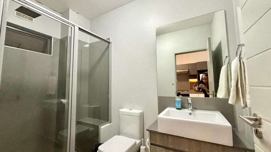 To Let 1 Bedroom Property for Rent in Morningside Gauteng